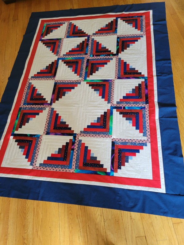 Barbara E. S.'s Finished GO! Scrappy Star Log Cabin Quilt