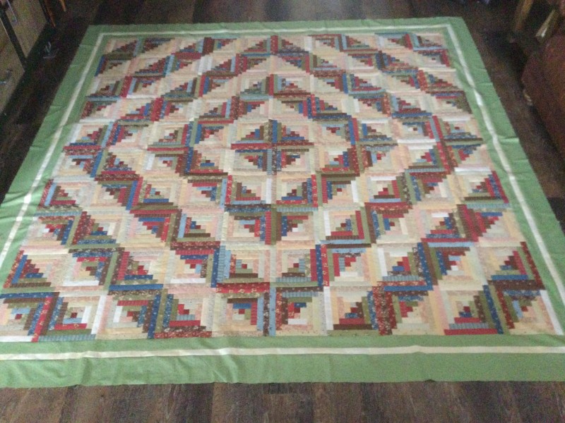 Prairie Treasures Maze's Finished GO! Scrappy Star Log Cabin Quilt